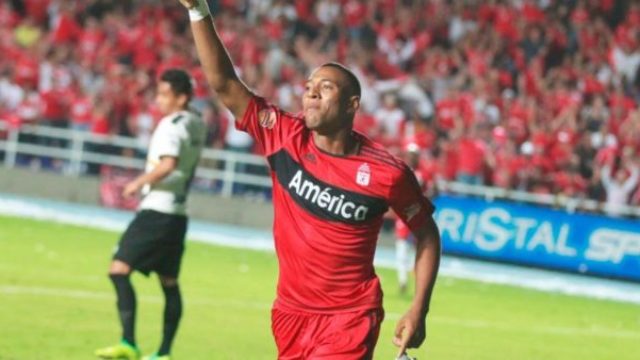 377216_kolumbia futbalista 676x338.jpg