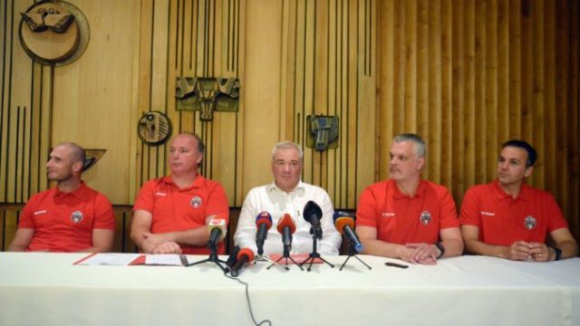 377321_tomas surovy michal longauer juraj koval ivan droppa matus kostur 676x451.jpg
