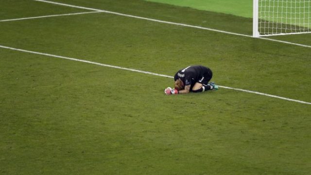 377385_loris karius 676x394.jpg