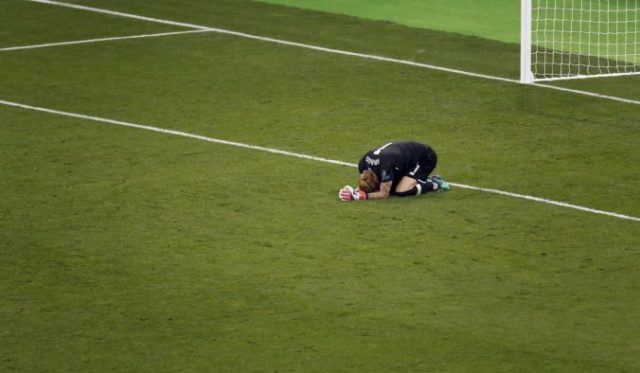 377385_loris karius 676x394.jpg