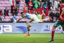 377394_marek hamsik 2 676x451.jpg