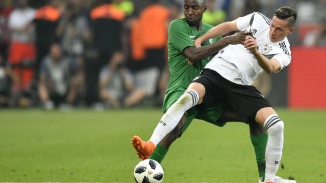 377810_osama hawsawi julian draxler 676x507.jpg