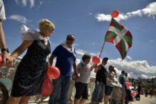 377902_spain_basques_right_to_decide_40667 3d2fe75f521a42c9b262b368aa65b296 676x451.jpg