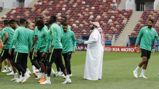 379077_russia_soccer_wcup_saudi_arabia_72227 bcc97b4ec2df40e389c3af5b1899381b 676x414.jpg