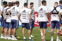 379280_lionel messi 676x451.jpg