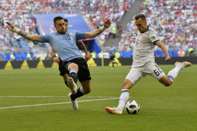 379381_russia_soccer_wcup_uruguay_russia_01540 4c0568489d1240f08b4d33233e164620 676x449.jpg