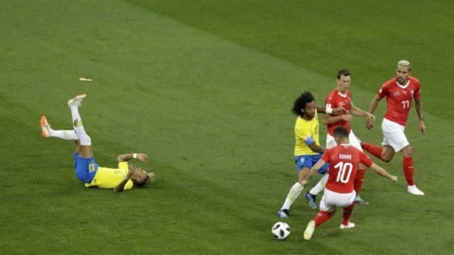 379419_russia_soccer_wcup_brazil_switzerland_95908 f07dde21290a4199938171ed4c85ec17 676x451.jpg