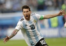 379504_russia_soccer_wcup_nigeria_argentina_86026 e1555717e3dd4e858f39c9fcf2396b83 676x467.jpg