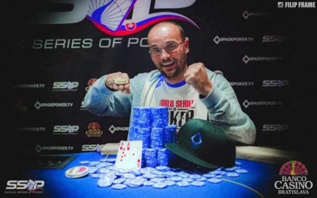 379739_openingeventchampion 676x423.jpg