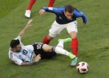 379885_russia_soccer_wcup_france_argentina_35720 a3b7632d29134732ab596237789c9cc3 676x487.jpg