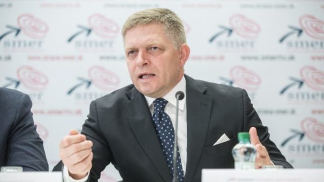 380137_robert fico 676x451.jpg