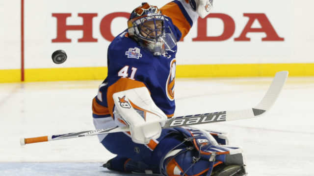 380185_flyers_islanders_hockey e1e272349e8d4ad0a3df625544fd45ef 676x491.jpeg