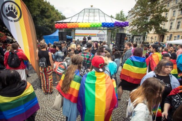 380727_duhovy pride 676x451.jpg