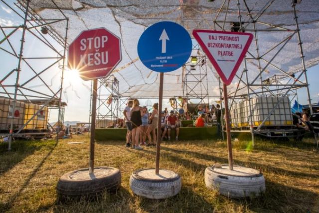 380771_dobakesu 676x451.jpg