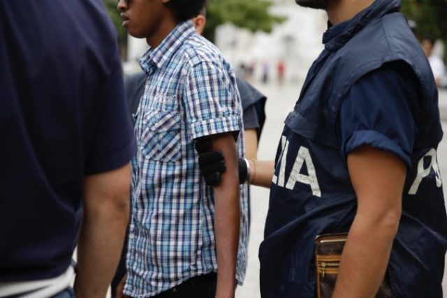 380814_taliansko_policia 676x451.jpg