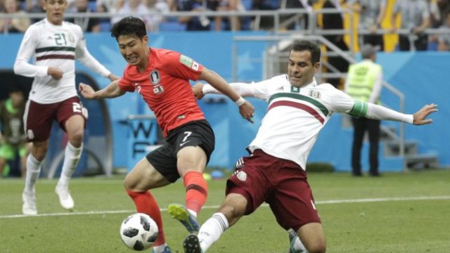 381860_russia_soccer_wcup_south_korea_mexico_12125 6ae31c1398c74bbc91721f7313f2fc11 676x460.jpg