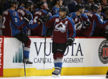 382150_ducks_avalanche_hockey 5d9834f482674c7c8c39e111d591d1b0 676x498.jpeg