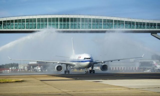 382254_air china 676x405.jpg