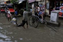 382345_india_monsoon_46243 4e6ddd9c67954e55b2e31e91c9d96bac 676x451.jpg