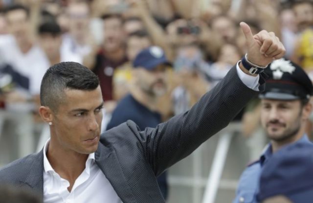 382373_italy_soccer_ronaldo_juventus_31818 1159bd3789fc4594b5d2859fe7326063 676x438.jpg