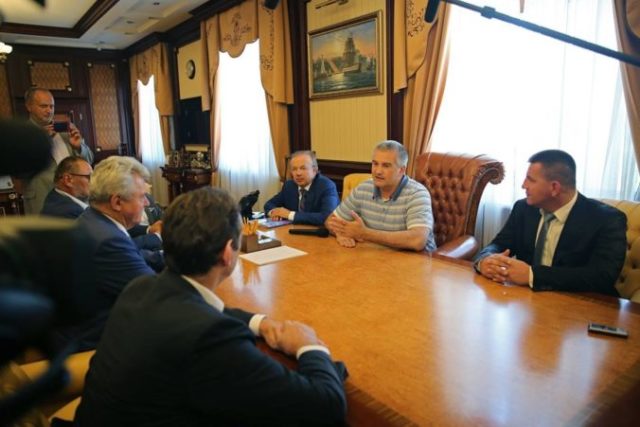 382795_aksenov 676x451.jpg