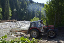 382941_dsc7735 676x448.jpg