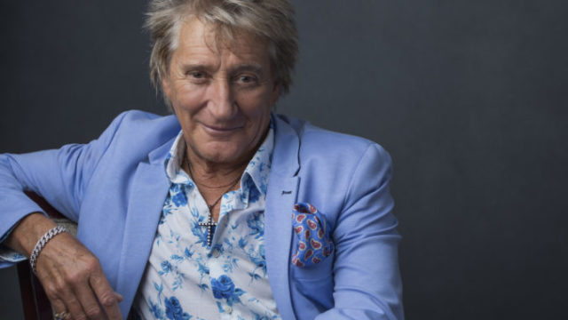 384058_rod_stewart_portrait_session_58729 0ab3b367219d4cf2a4215a2b812b2112 676x541.jpg