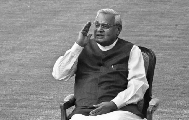 384078_clipboard01 1 676x431.jpg