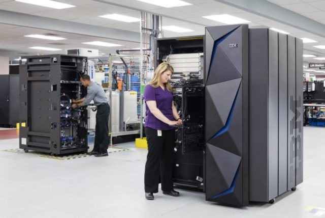384175_foto 2_ibm cloud s 676x452.jpg