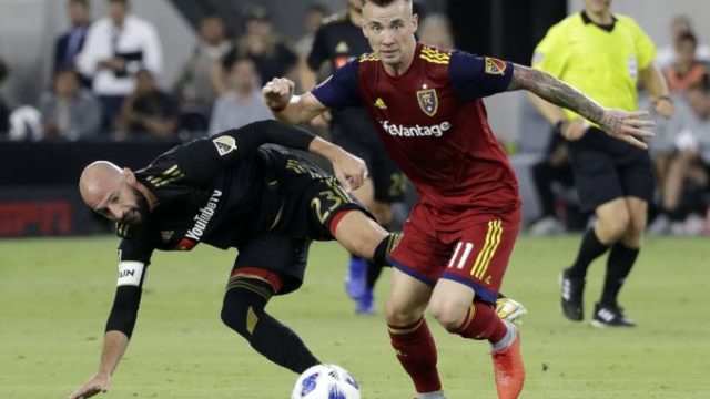 384280_mls_real_salt_lake_lafc_soccer_91111 e6b4a92508ab454e90ae28c9bfd714e7 676x518.jpg