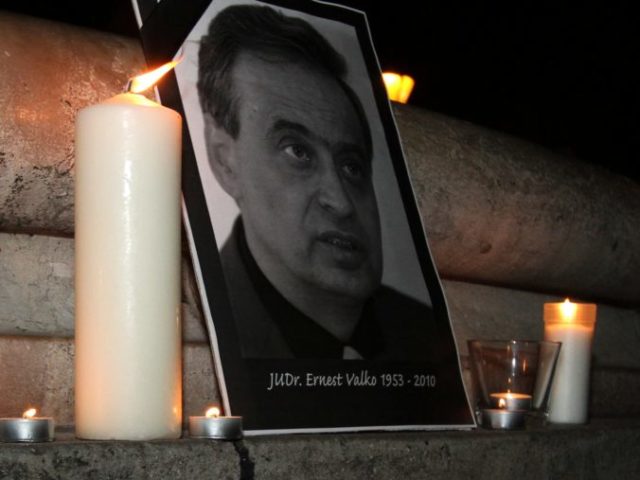 384474_ernest valko 2 676x507.jpg