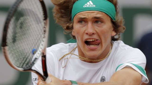 384549_alexander zverev 676x578.jpg