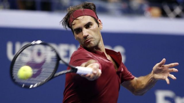 385716_roger federer 676x451.jpg