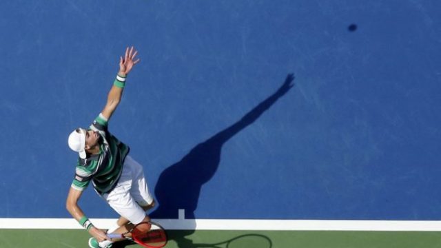 385820_john isner 676x495.jpg