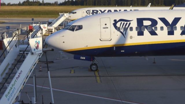 386491_ryanair 676x451.jpg