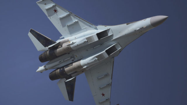 387431_dubai_air_show_43410 4050a40648bc4975912fb249ba0875e8 676x462.jpg