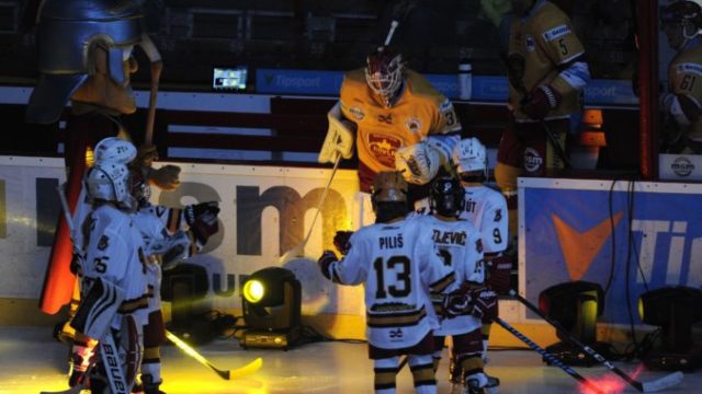 387462_michal valent 676x472.jpg