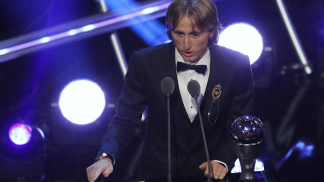 387747_britain_soccer_fifa_awards_22470 c6e44e5be5e4419e9d9cca2a994c9f60 676x451.jpg