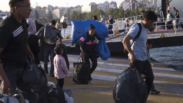 387807_greece_migrants_14681 33061851b53841b3b5bab0bf2ac51ca9 676x451.jpg