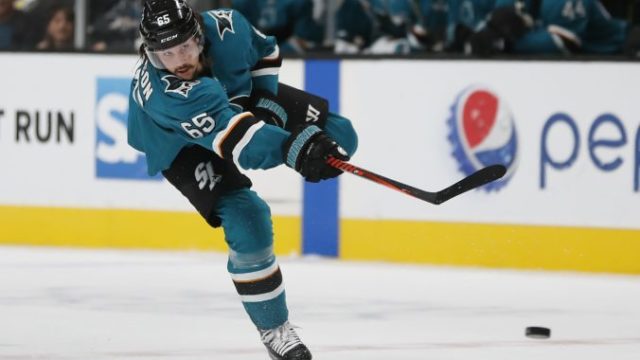 388402_erik karlsson 676x474.jpg