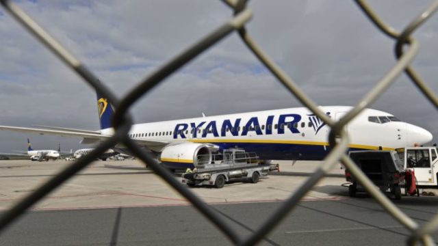 388459_ryanair 676x404.jpg