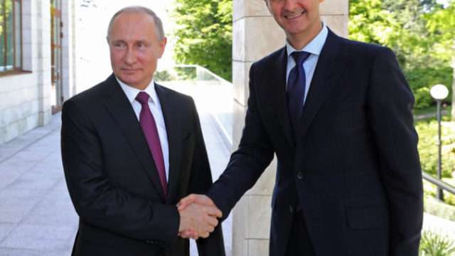 388712_vladimir putin a bashar al assad 676x558.jpg