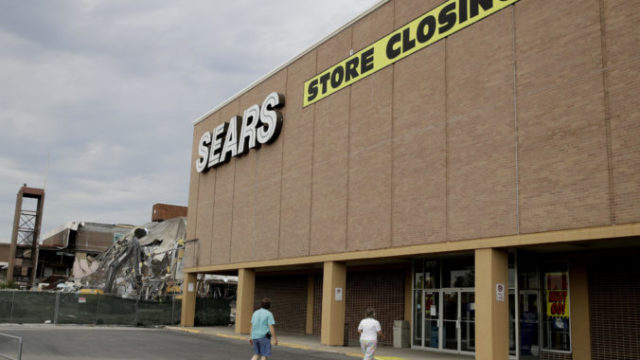 389831_sears 676x509.jpg