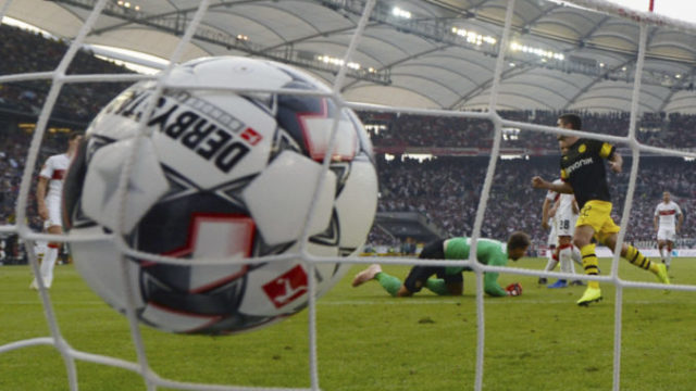 390360_germany_soccer_bundesliga_49653 e67148c63f374888bc947207358ebb4b 676x441.jpg