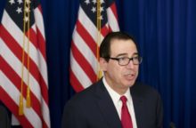 390566_steven mnuchin 676x441.jpg