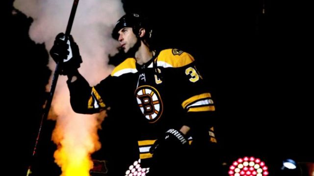 390931_zdeno chara 676x477.jpg