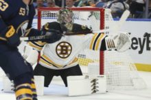 391029_bruins_sabres_hockey_66232 d9b26ca44a3d40c8869205c09e6f07b4 676x447.jpg