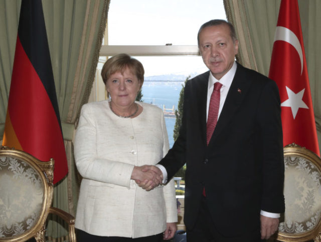 391052_turkey_syria_summit_05732 db34b5bd281547cb9674b8391d37f5d9 676x510.jpg