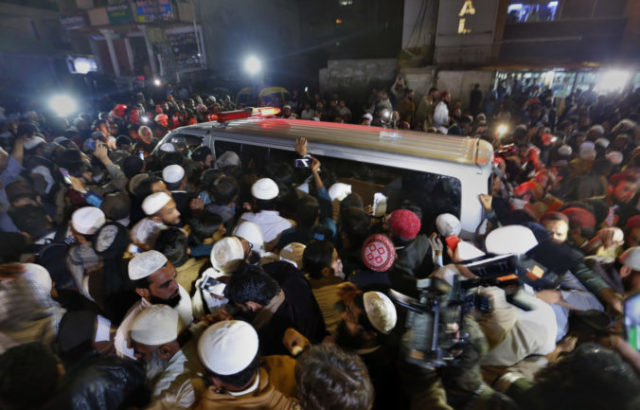 391661_pakistan_97180 50da733a544d478a877143baf7ee9426 676x433.jpg