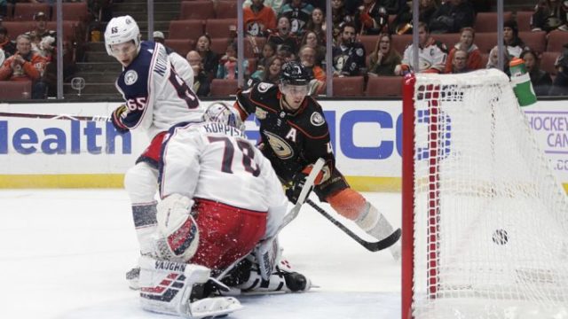 391801_cam fowler 676x451.jpg